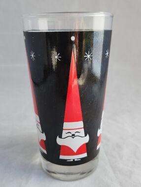 Vintage 70s Holt Howard DAIRY QUEEN Short Santa Tumbler Glass - by Libby